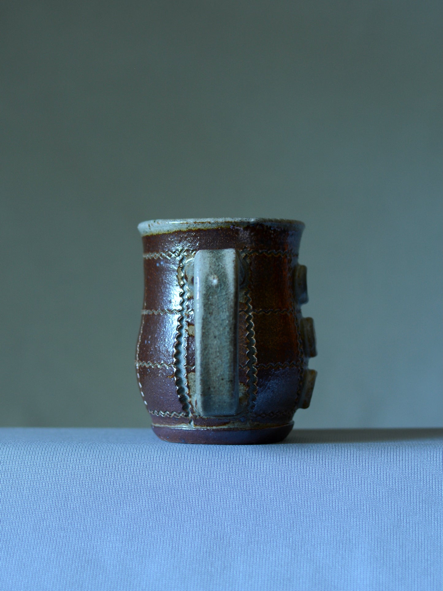Small Button Mug 2