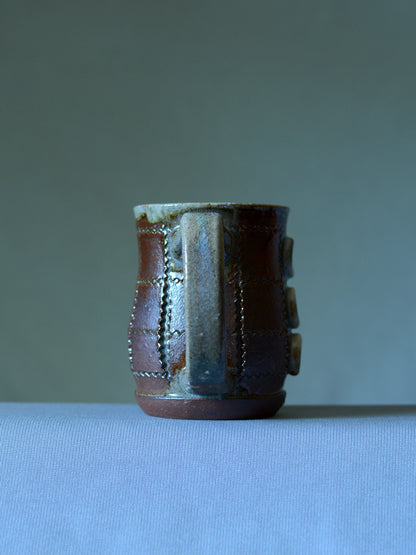 Small Button Mug 3