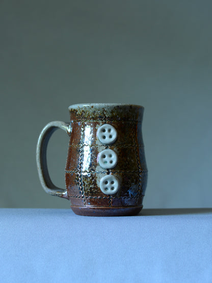 Small Button Mug 4