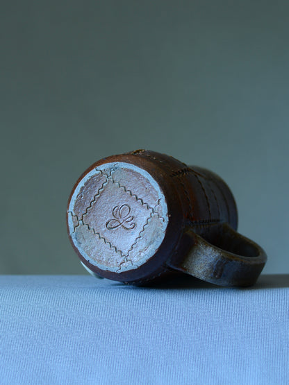 Small Button Mug 4