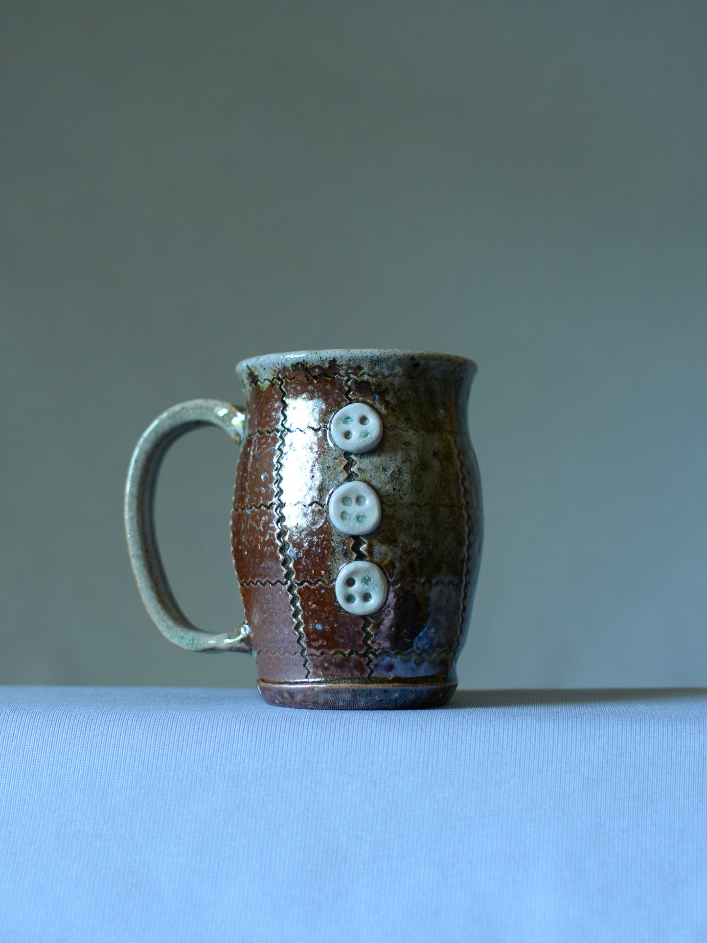 Small Button Mug 5