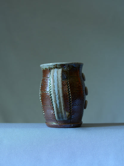 Small Button Mug 5