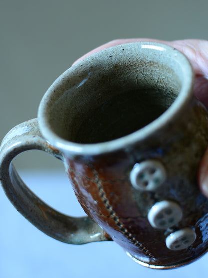 Small Button Mug 5