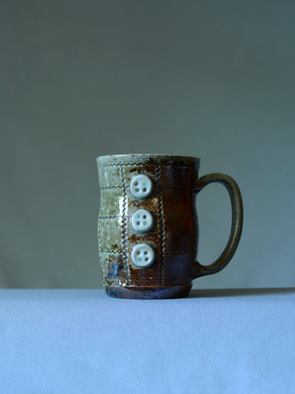 Small Button Mug 6 *LEFTY*