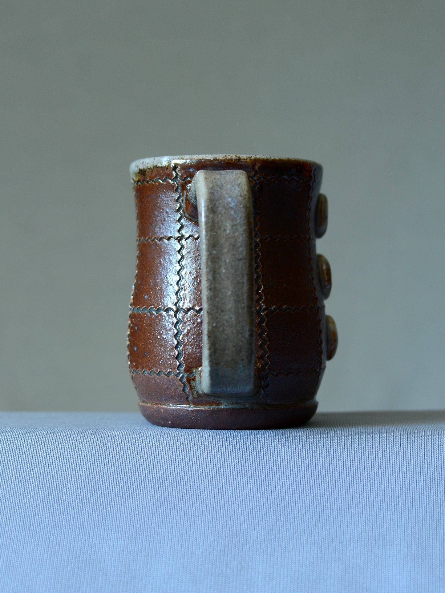Button Mug 8